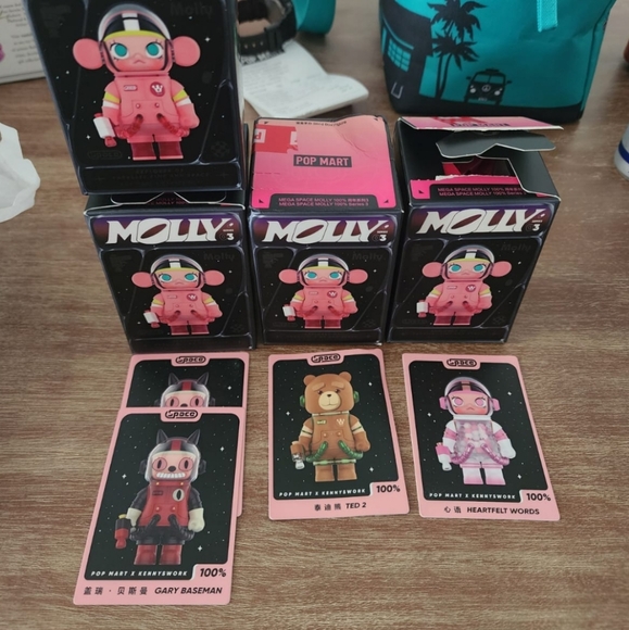 Space Molly Popmart - Picture 1 of 1